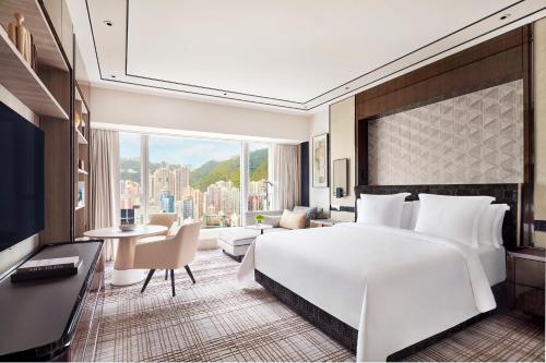 Mother's Day Staycation - Renovated Deluxe Peak View Room 