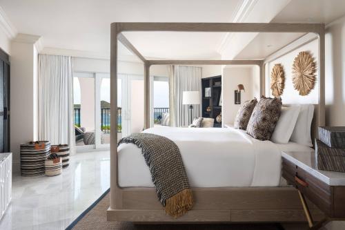 3 Bedroom Presidential, Club lounge access, Oceanfront