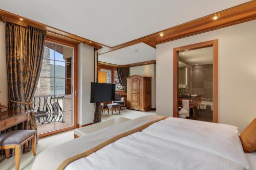 Grand Suite with Matterhorn View