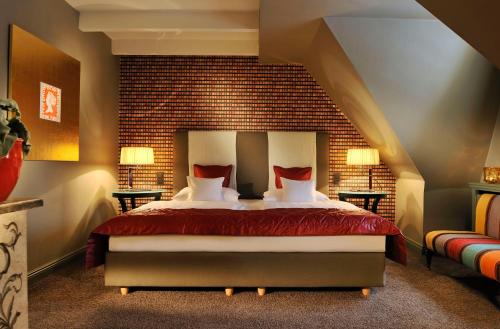 Suite with Garden View