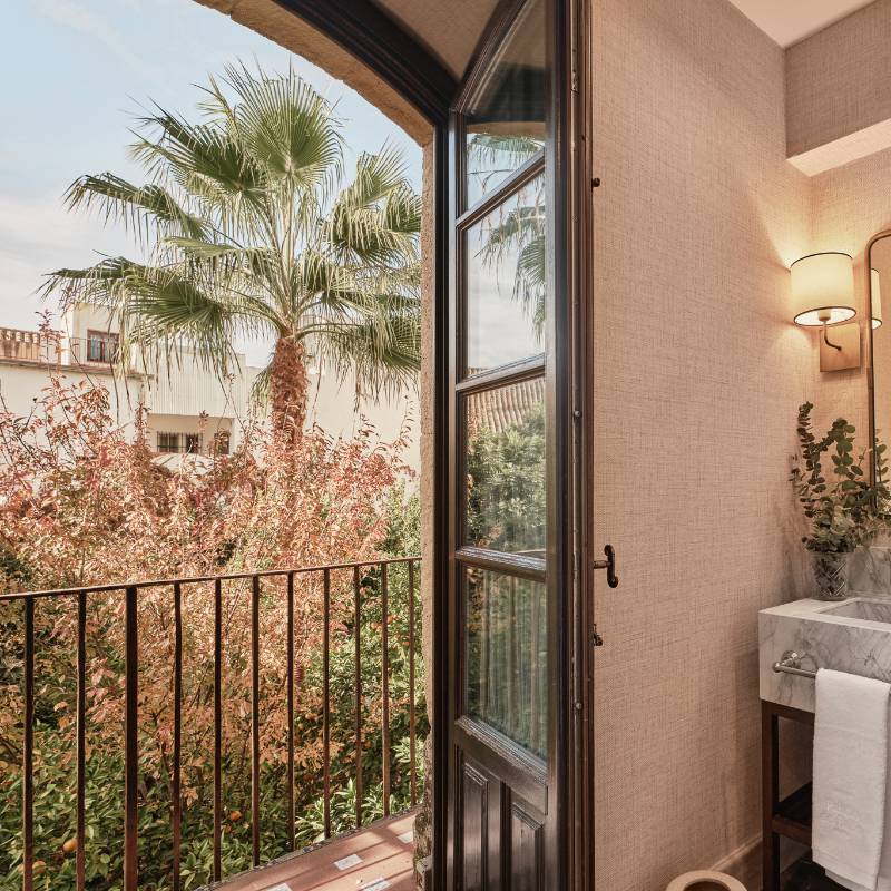 Deluxe Room - Garden View