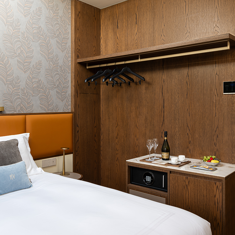 Prestige Room with park view and balcony