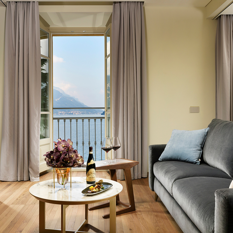 Exclusive Suite with lake view