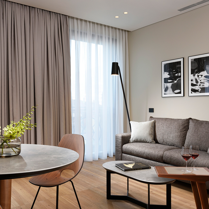 Exclusive Suite with lake view