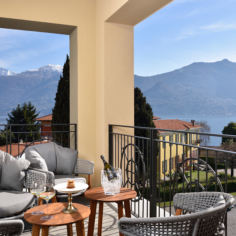 Exclusive Suite with lake view