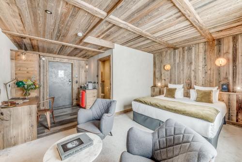 Classic Double Room