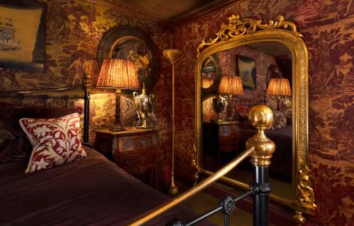 Luxury Room
