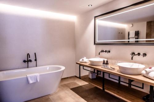 One Bedroom Suite