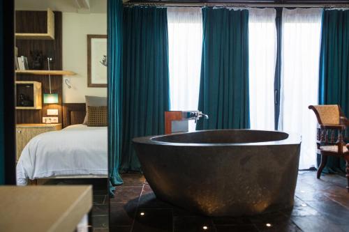 Deluxe Junior Suite