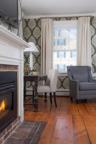 James Fairfield Suite - Fairfield House