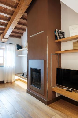 One Bedroom Apartment