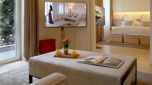 Suite with Garden View - Spa Access