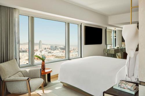 Skyline One-Bedroom King Suite with City View