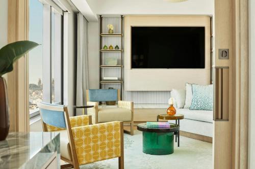 Skyline One-Bedroom King Suite with City View