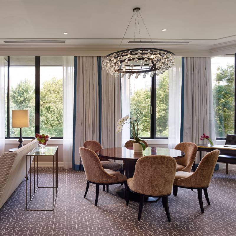 Premier Park Suite