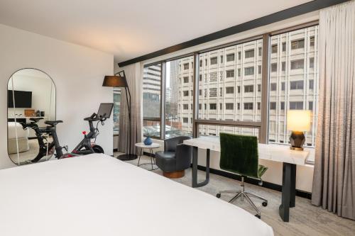 King Room with Peloton Bike
