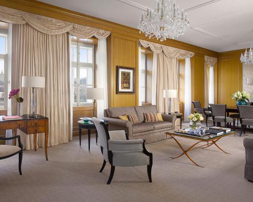 Charles Bridge Presidential Suite