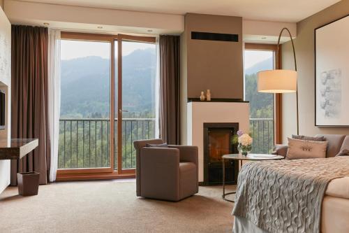 Double room with mountain view
