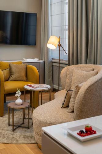 Palais View Room