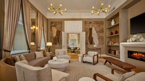 Queen’s Suite