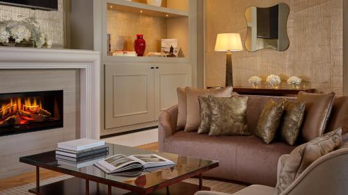 Queen’s Suite