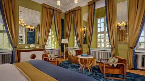 Royal Suite