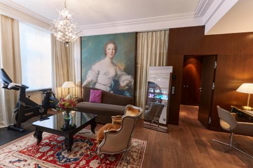 FIT Room