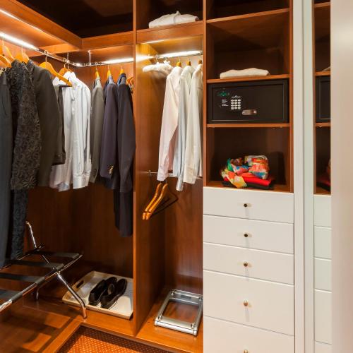 One Bedroom Suite
