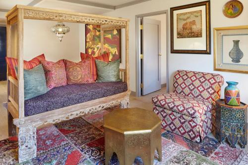 Large One-Bedroom King Suite with City View