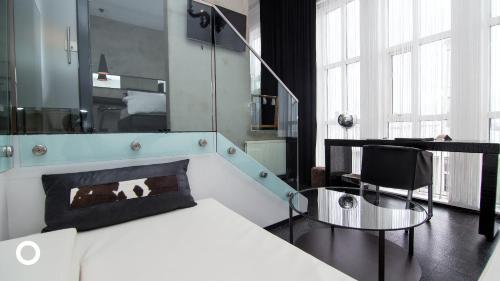 Suite with Spa Access