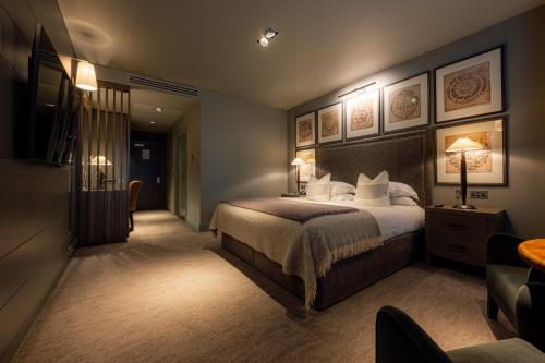Classic King Room