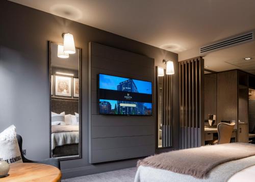 King Room with Garden 