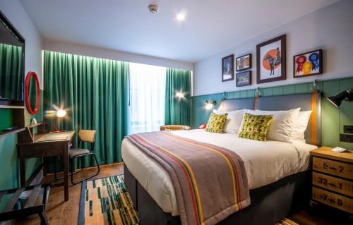 Standard Double or Twin Room