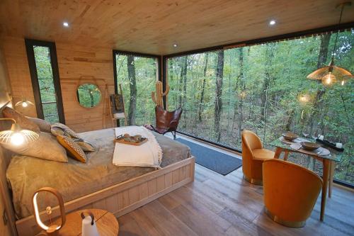 Racimes - Suite with Hot Tub