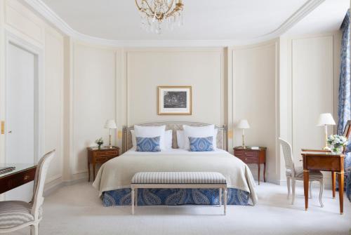 Prestige Room 