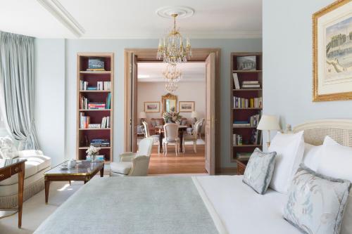 Lumière Suite