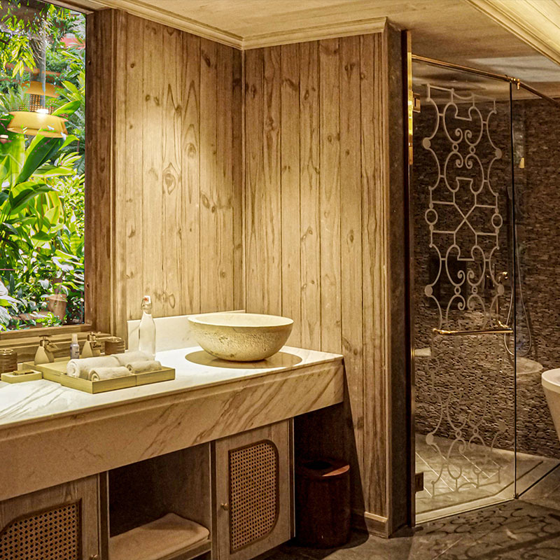 Riverside Suite