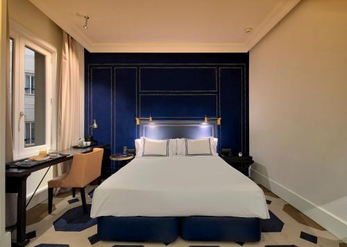Special Offer - Deluxe Double Room with Parking Included
