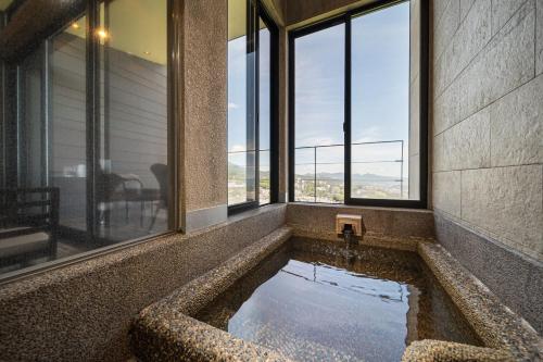 Twin Room with Tatami Area and Semi Open-Air Bath 2nd Floor