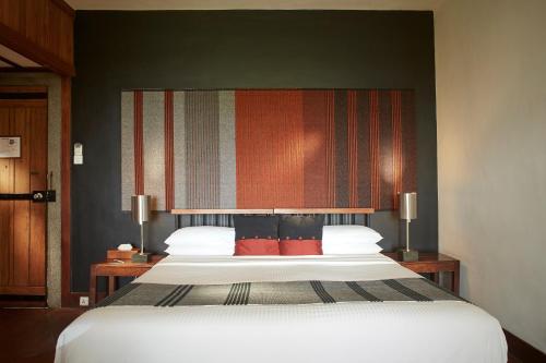 Luxury King Room