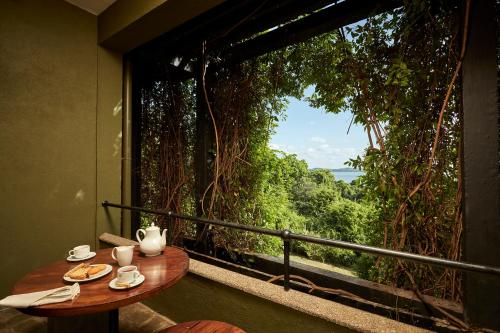 Luxury King Room