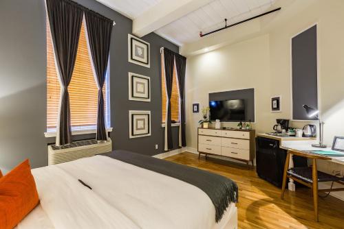 Loft Suite
