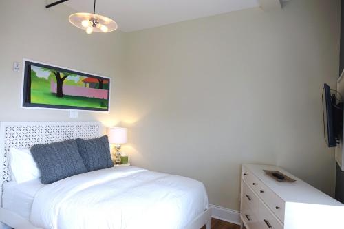 Two Bedroom Penthouse with Roof Deck