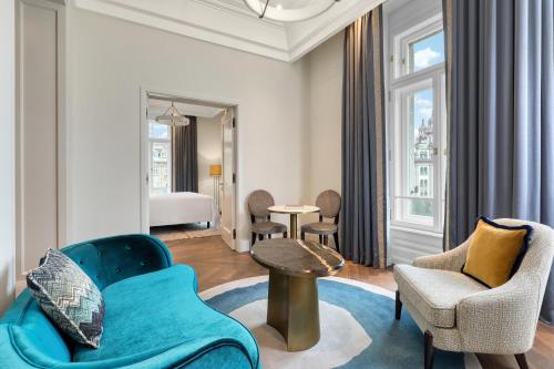 One-Bedroom King Suite with City View