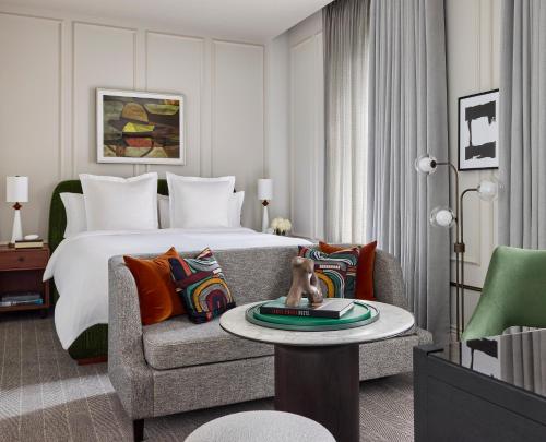 Executive King Room 