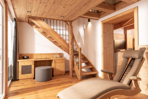 Suite with Hot Tub