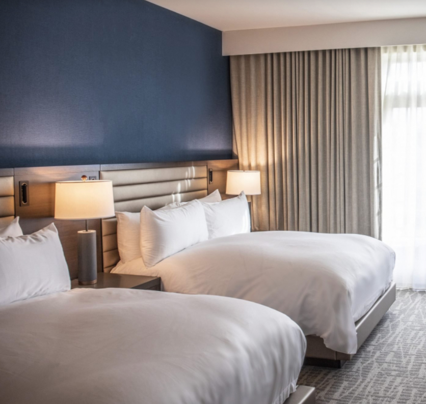Double Queen Deluxe Room