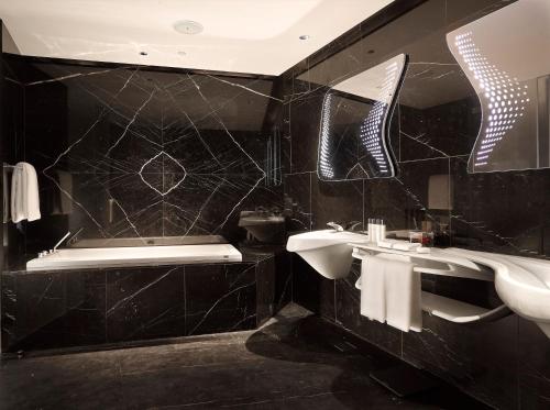 Studio ME SUITE + Jacuzzi
