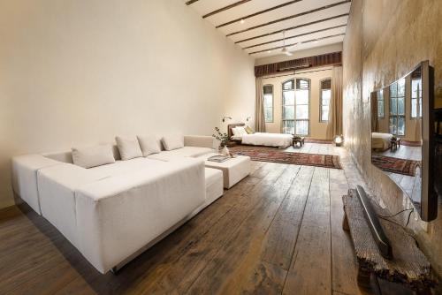 One-Bedroom Townhouse (Not On Site)