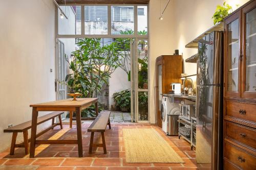 One-Bedroom Townhouse (Not On Site)